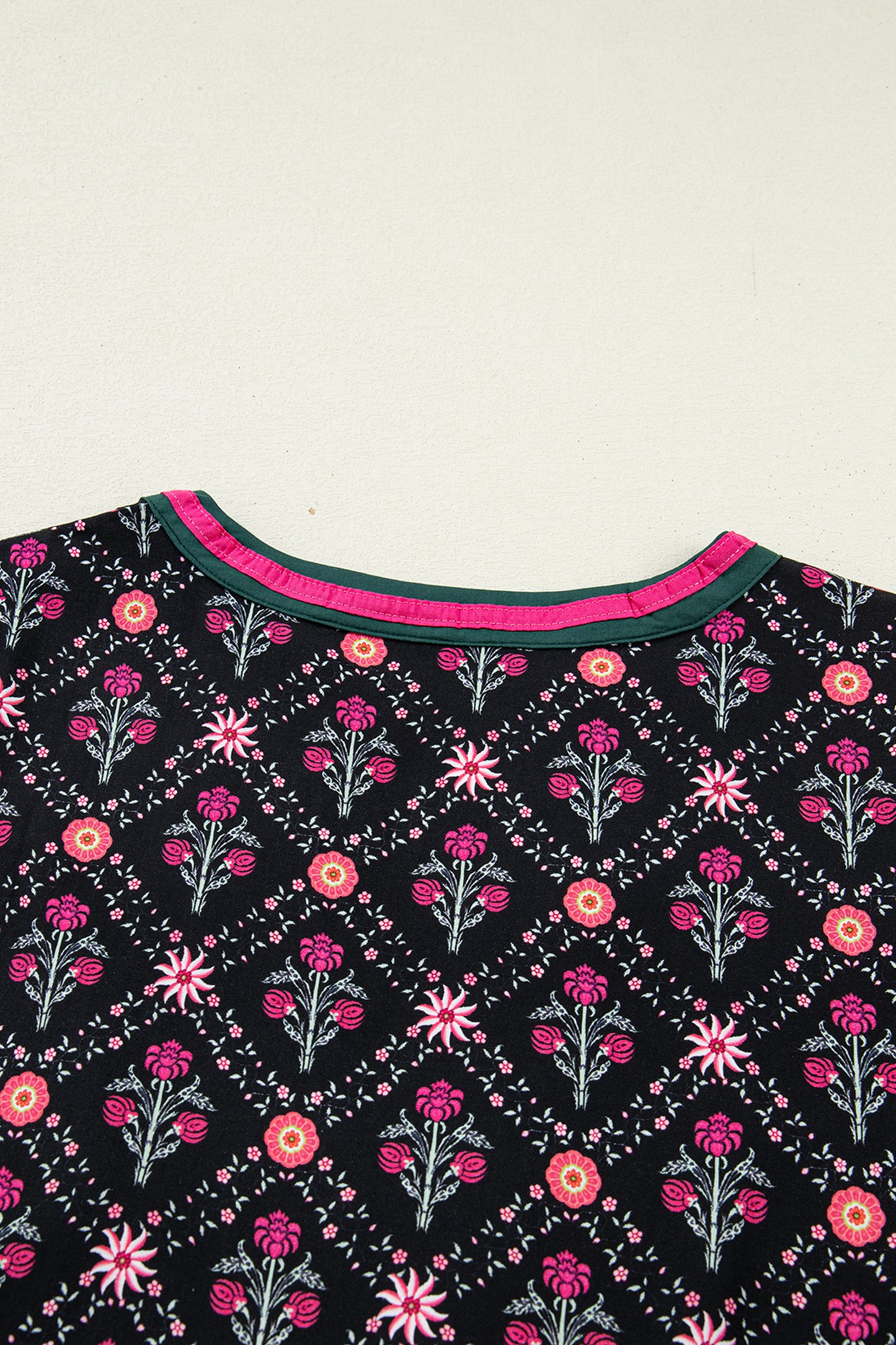 Black Contrast V Neckline Bracelet Sleeve Vintage Floral Blouse