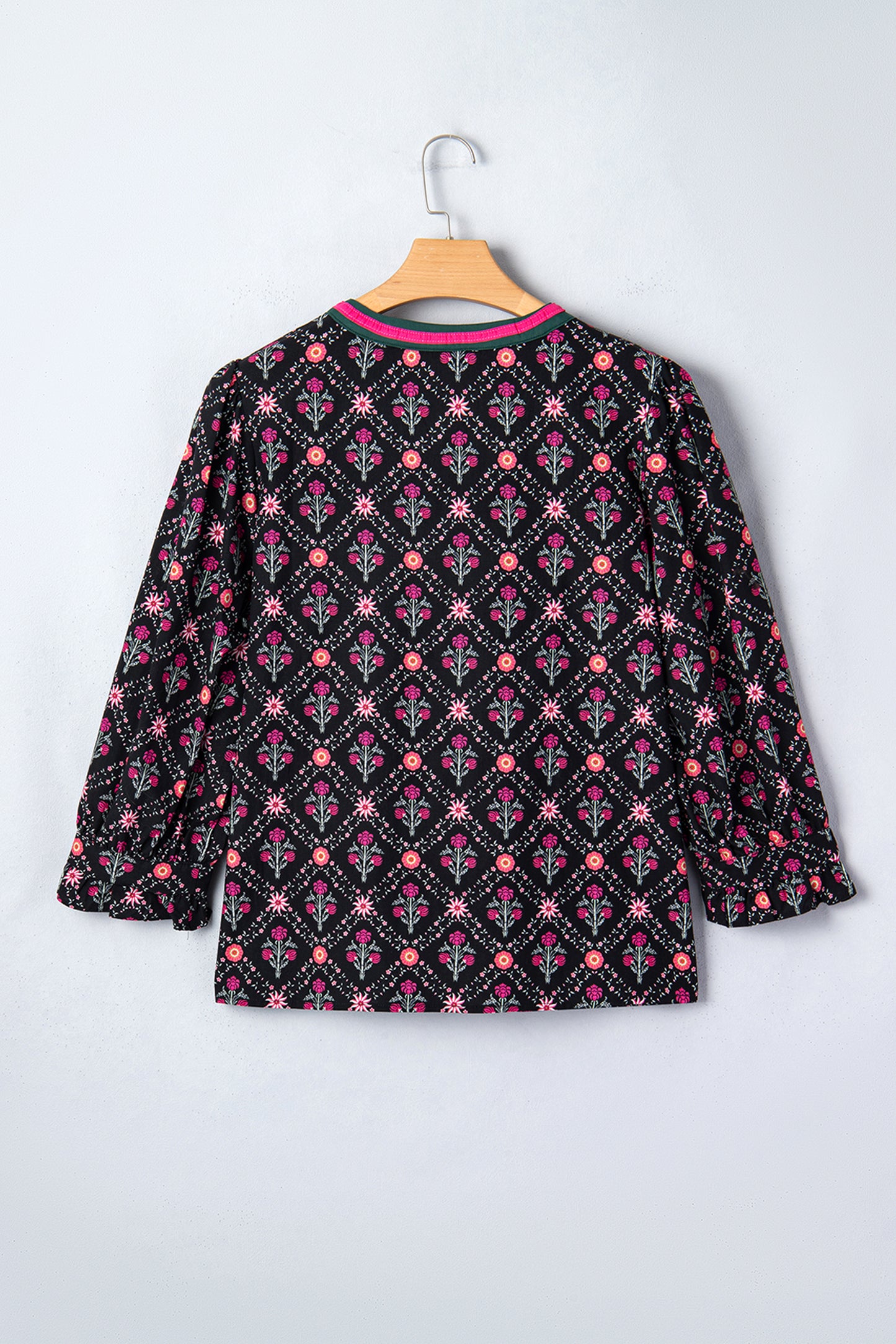 Black Contrast V Neckline Bracelet Sleeve Vintage Floral Blouse