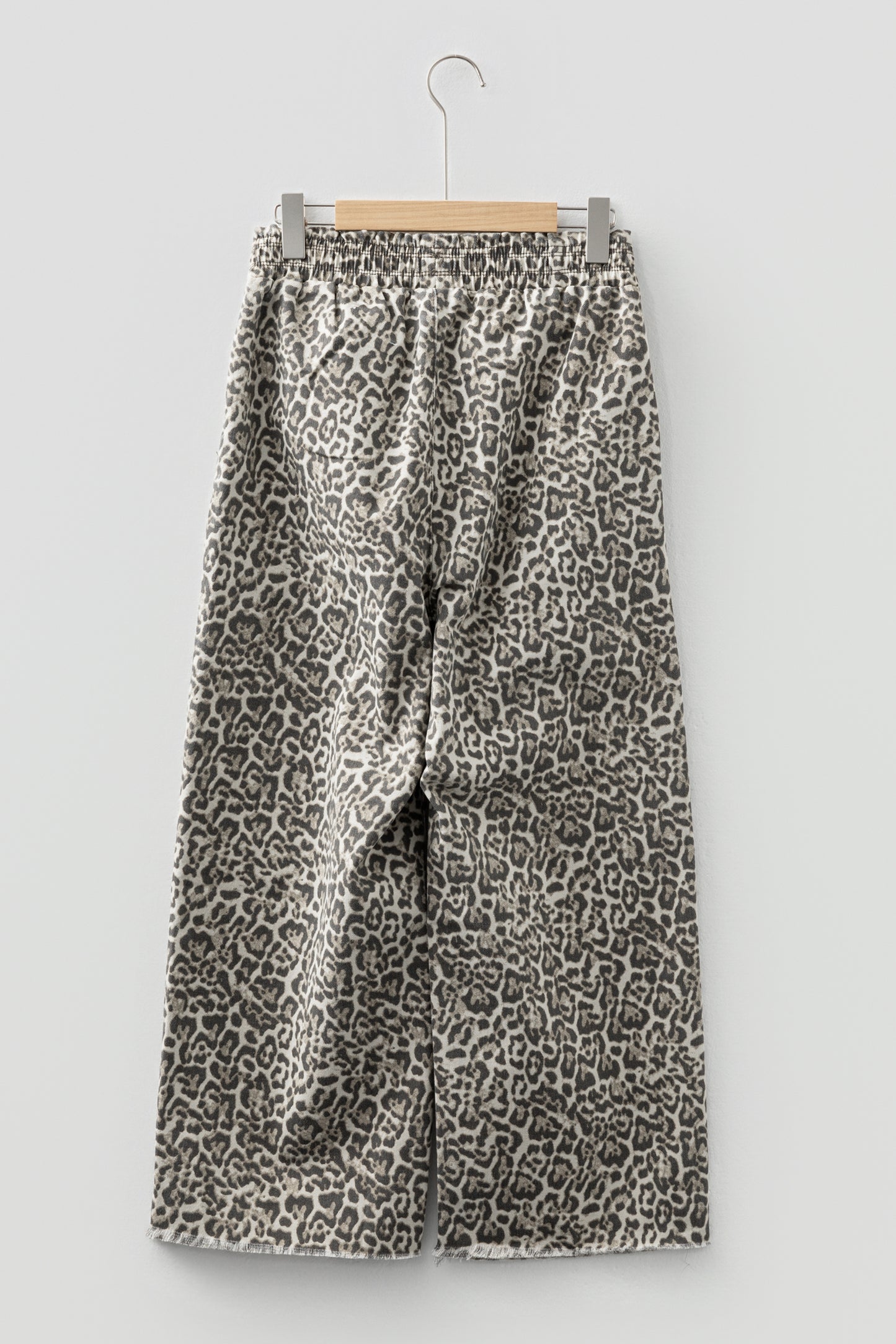 Brown Leopard Print Raw Hem Elastic Waist Loose Pull On Jeans